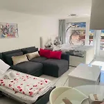 Domino - Superbe De Standing