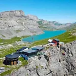 Domino - Superbe De Standing