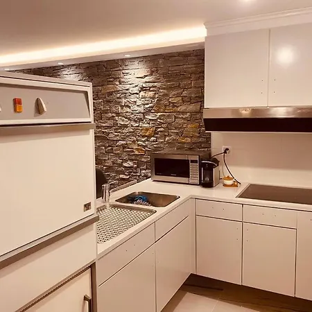 Domino - Superbe De Standing *